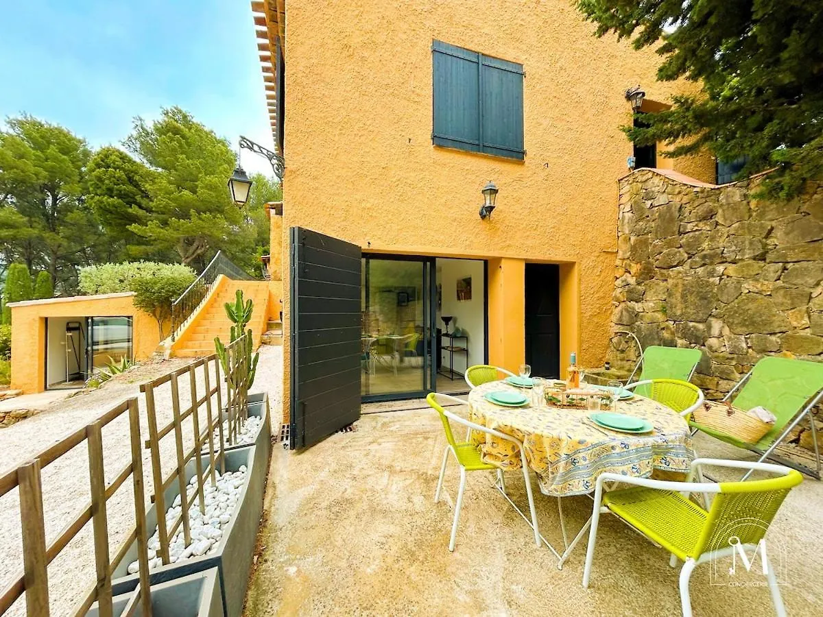 Holiday home Belle Demeure Dans Les Hauteurs D'Ollioules